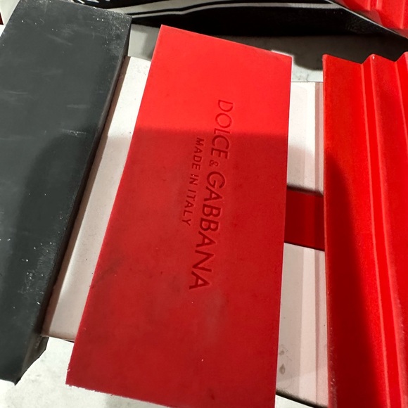 Authentic Dolce & Gabbana Sorrento sneakers. Only used once, like brand new. - Picture 8 of 10